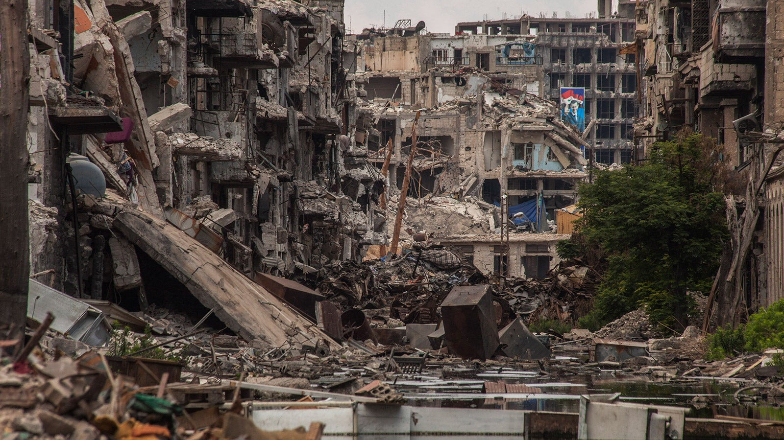 Συρία: Πρόσφυγες επιστρέφουν στην κατεστραμμένη Χομς (βίντεο)